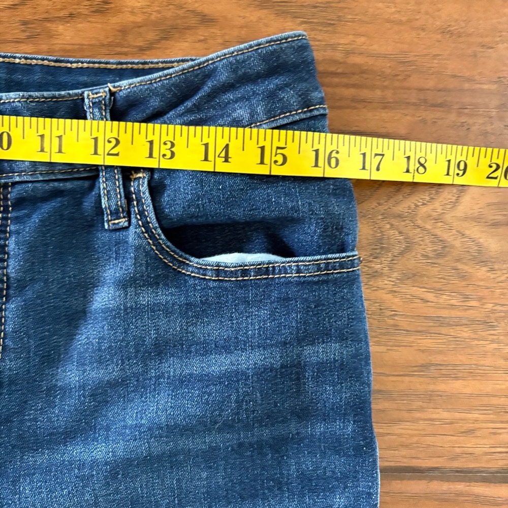 Lot of 2 Women’s High Waisted Old Navy Black and Blue Denim Skinny Jeans Size 12 - Picture 5 of 14